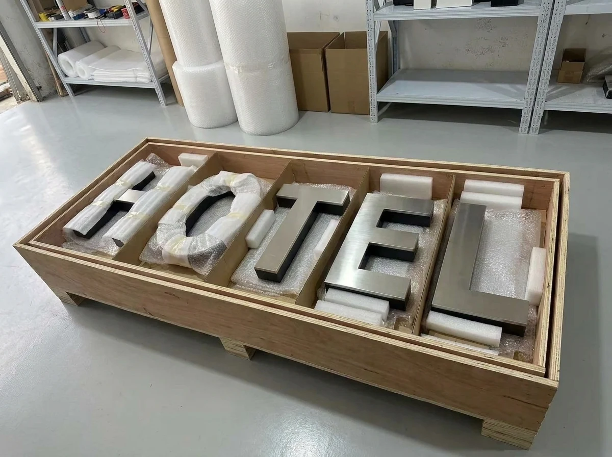 梱包した文字
